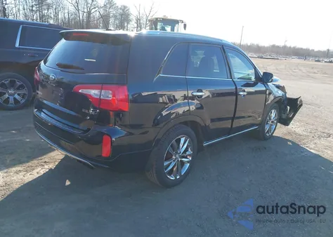 2015 Kia Sorento Limited V6 z USA, uszkodzony, nr VIN 5XYKWDA78FG618308